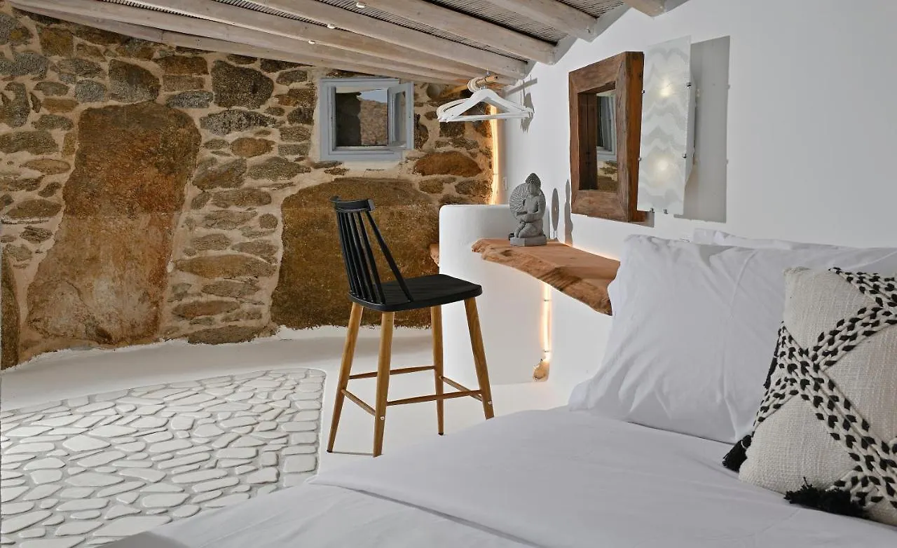 Paraga Villa1 