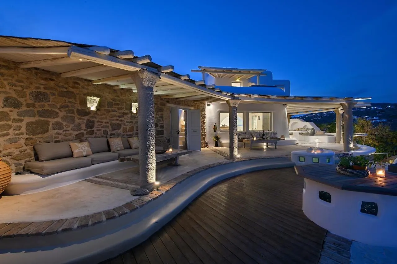 Paraga Villa1 