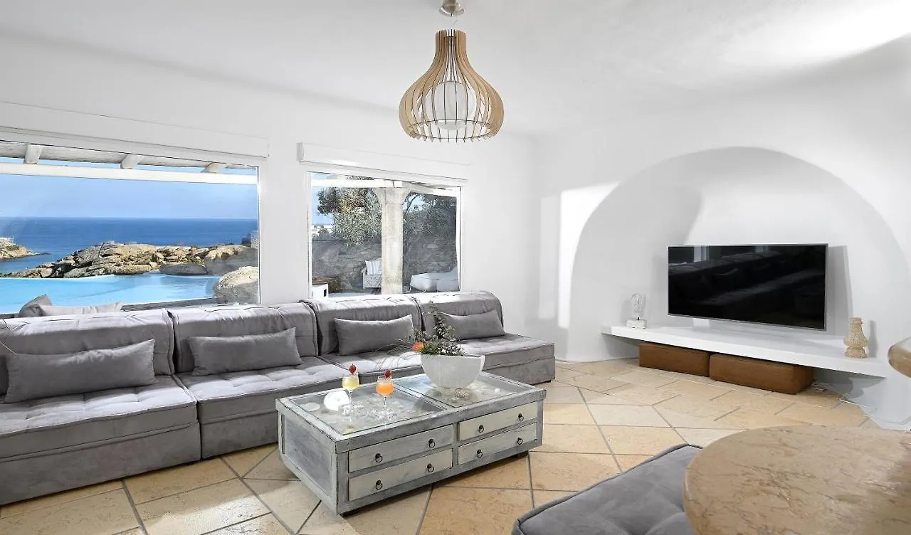 Paraga Villa1 